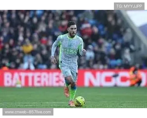 赖斯本赛季创造14次绝佳机会领跑英超,攻防两端成枪手核心 赖斯本赛季创造14次绝佳机会领跑英超,攻防两端成枪手核心